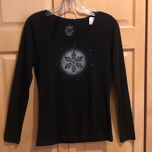 New Soft Sensations Black Snowflake Long Sleeve Top